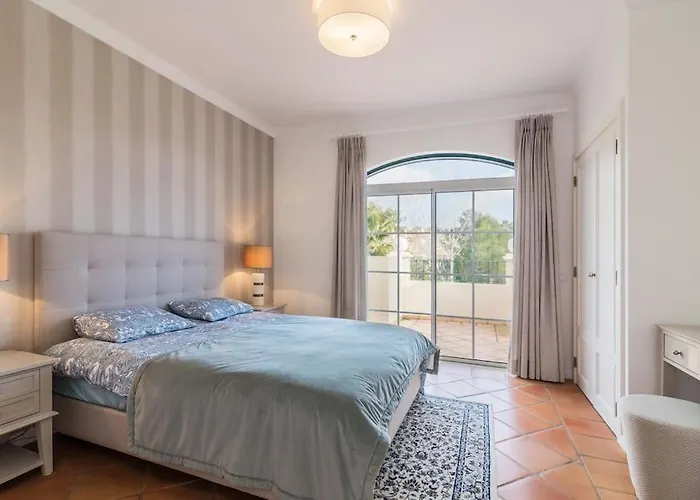 Moradia Geminada Com 2 Quartos Quinta Do *